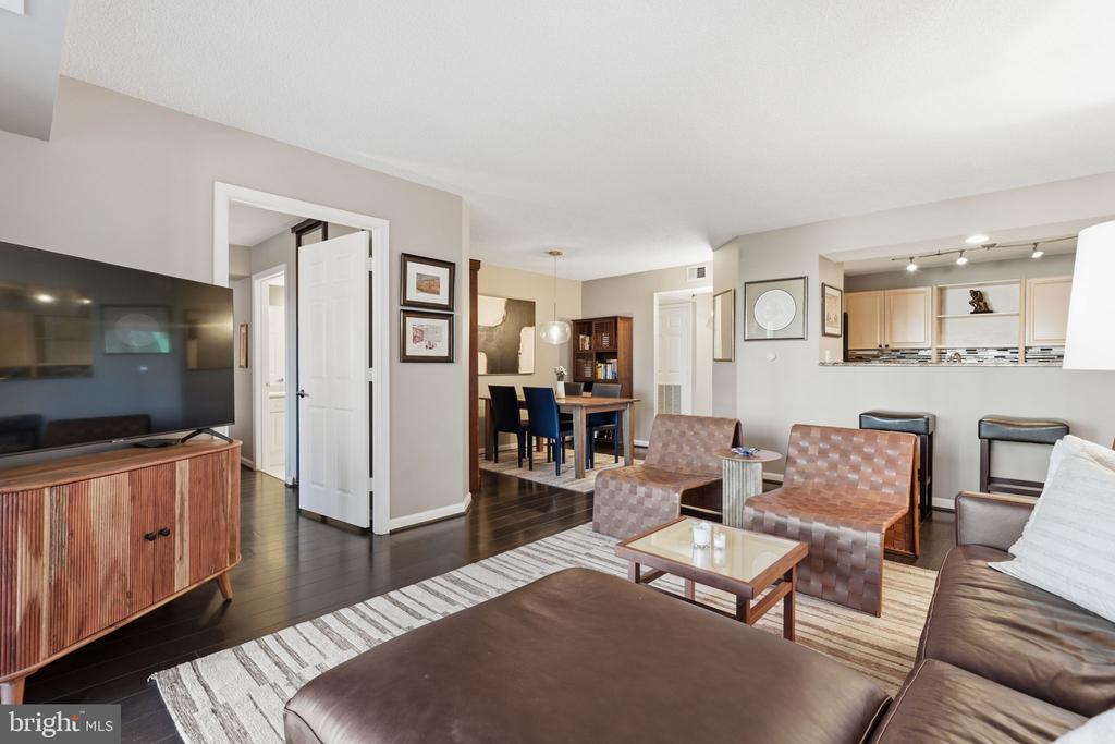 2181 JAMIESON AVENUE Unit: 510