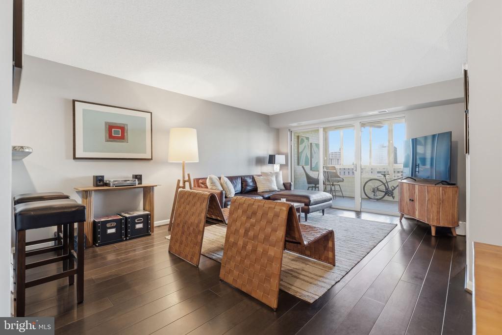2181 JAMIESON AVENUE Unit: 510