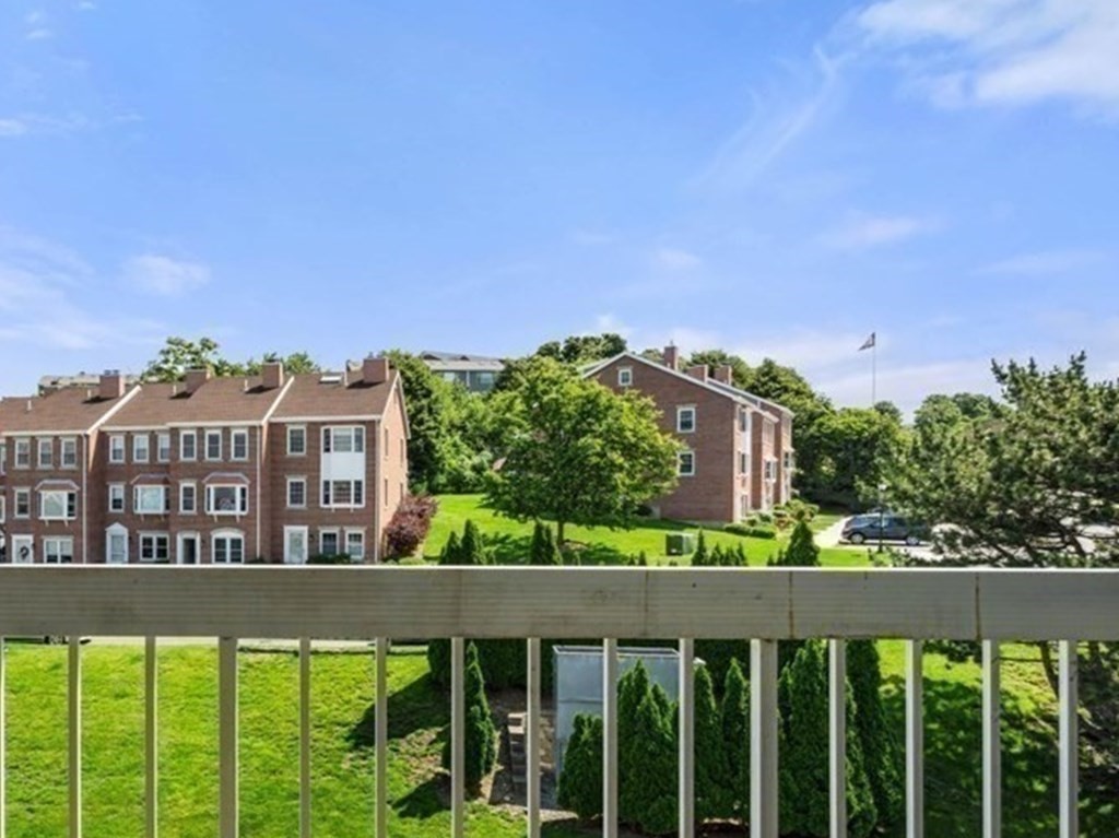 160 Commandants Way # 307 Unit: #307