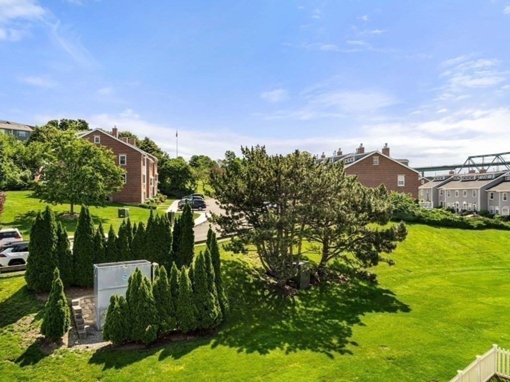 160 Commandants Way # 307 Unit: #307