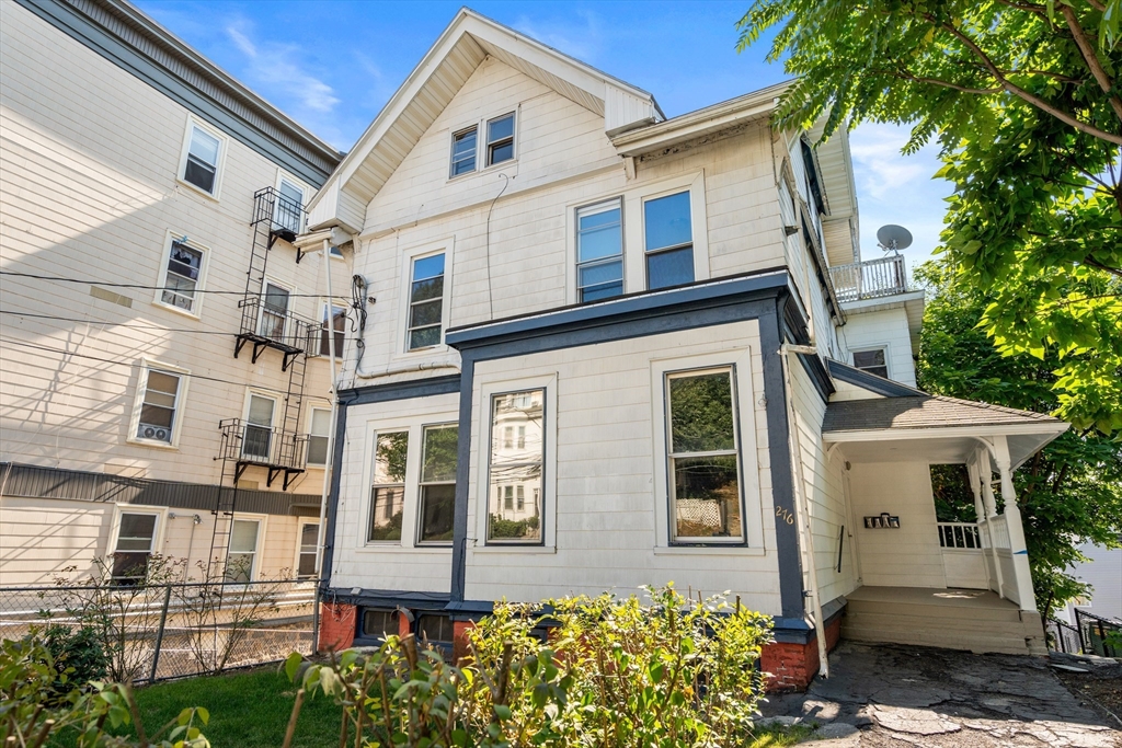 276 Washington Ave