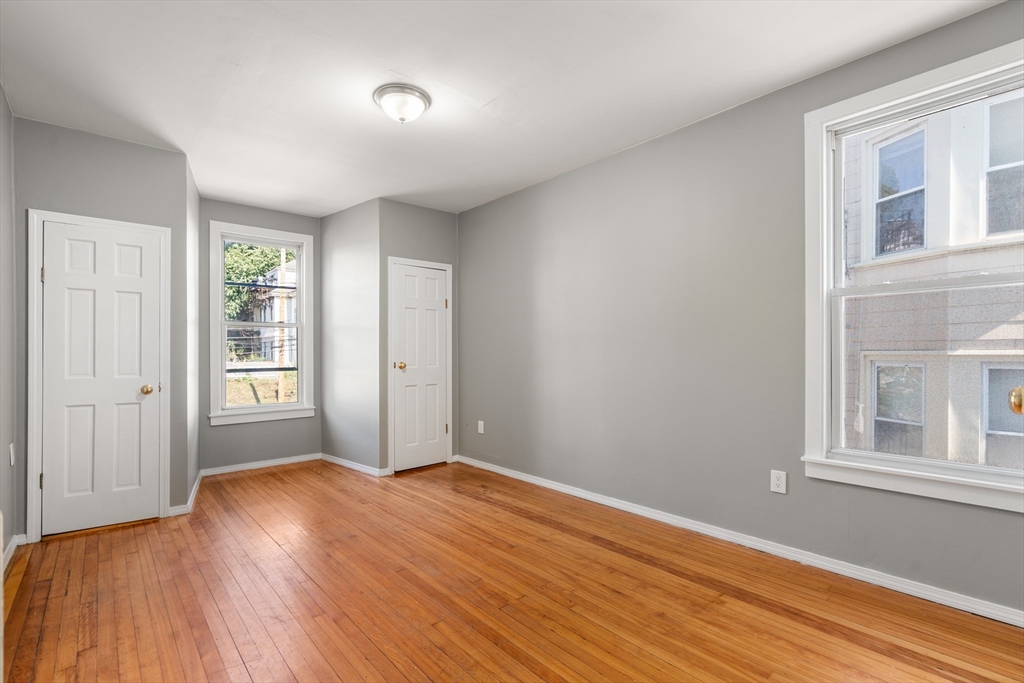 276 Washington Ave