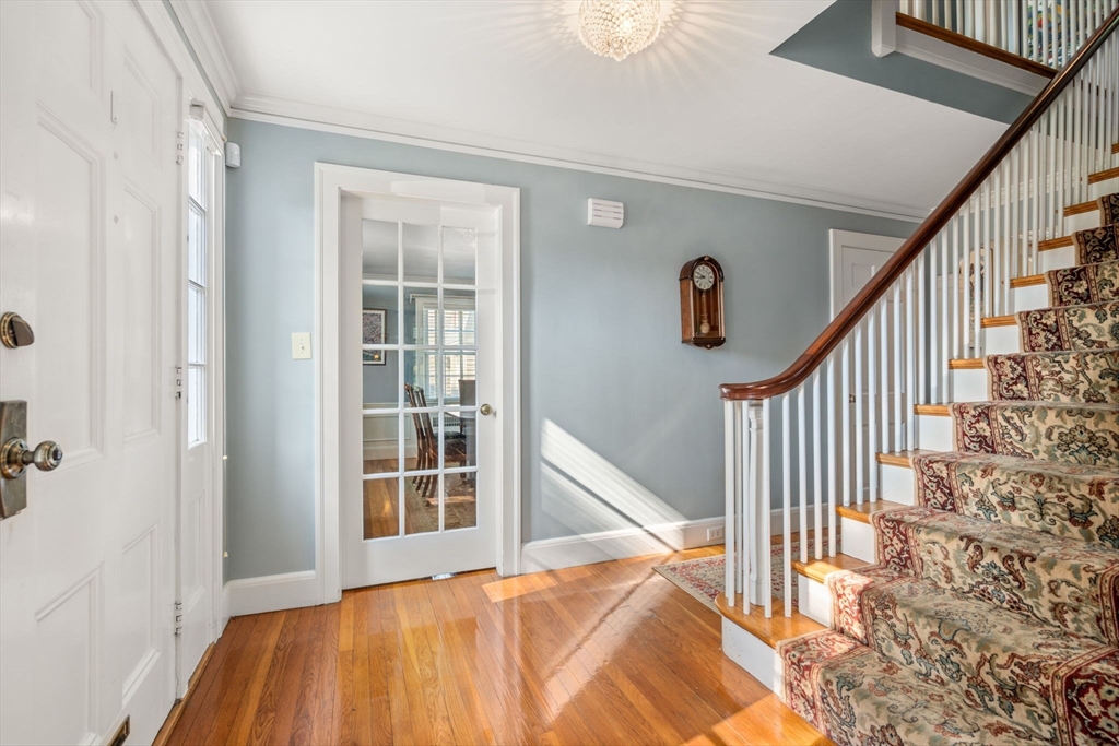 175 Jason St