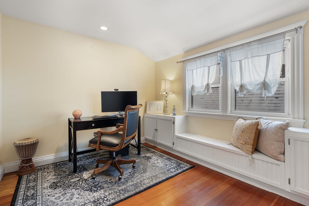 220 Powder House Blvd # 220