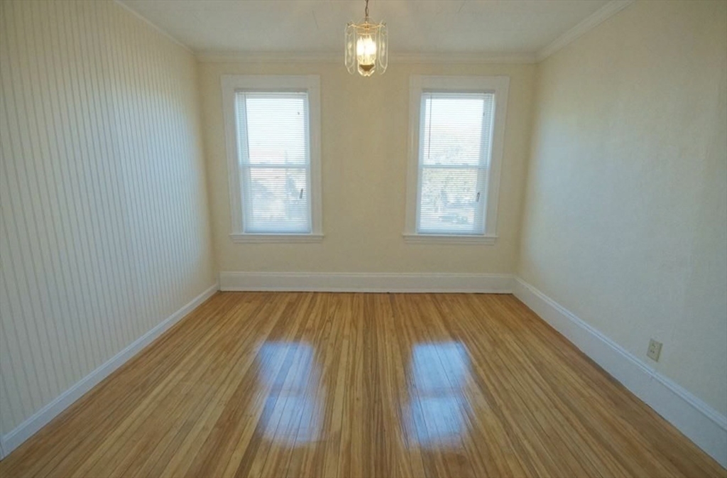 553 Washington Ave # 3, Chelsea Unit: 3
