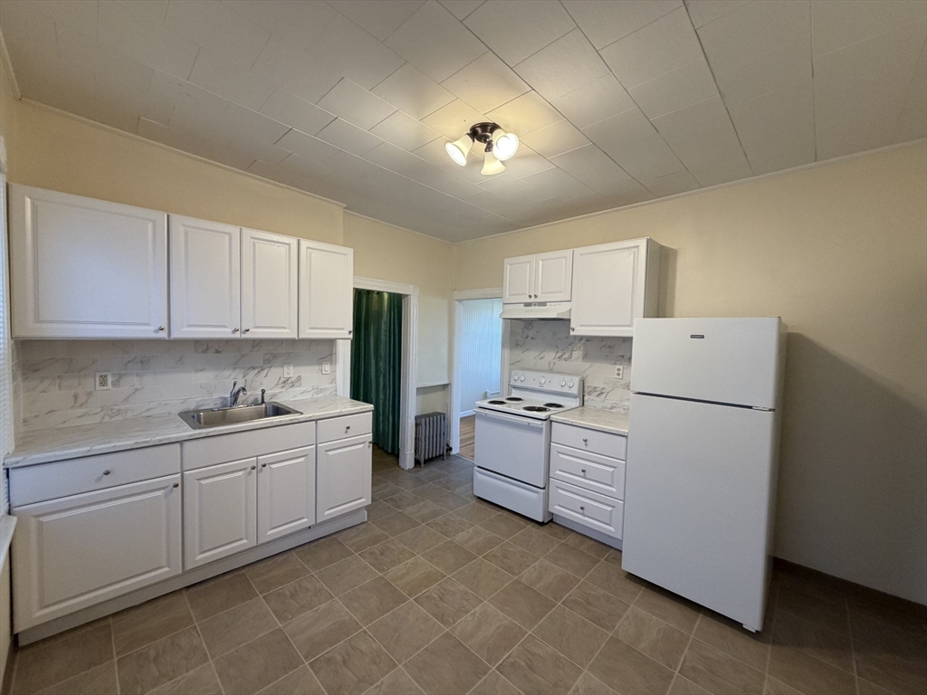 553 Washington Ave # 3, Chelsea Unit: 3