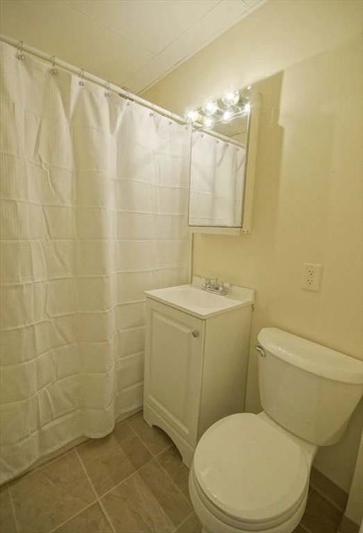 553 Washington Ave # 3, Chelsea Unit: 3