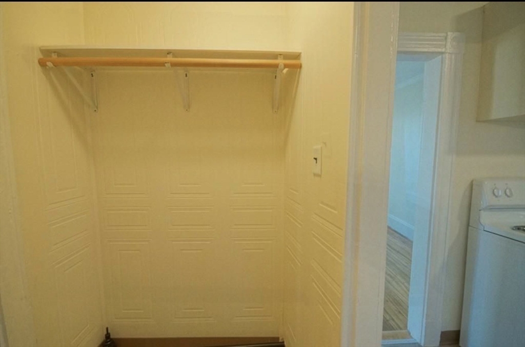 553 Washington Ave # 3, Chelsea Unit: 3