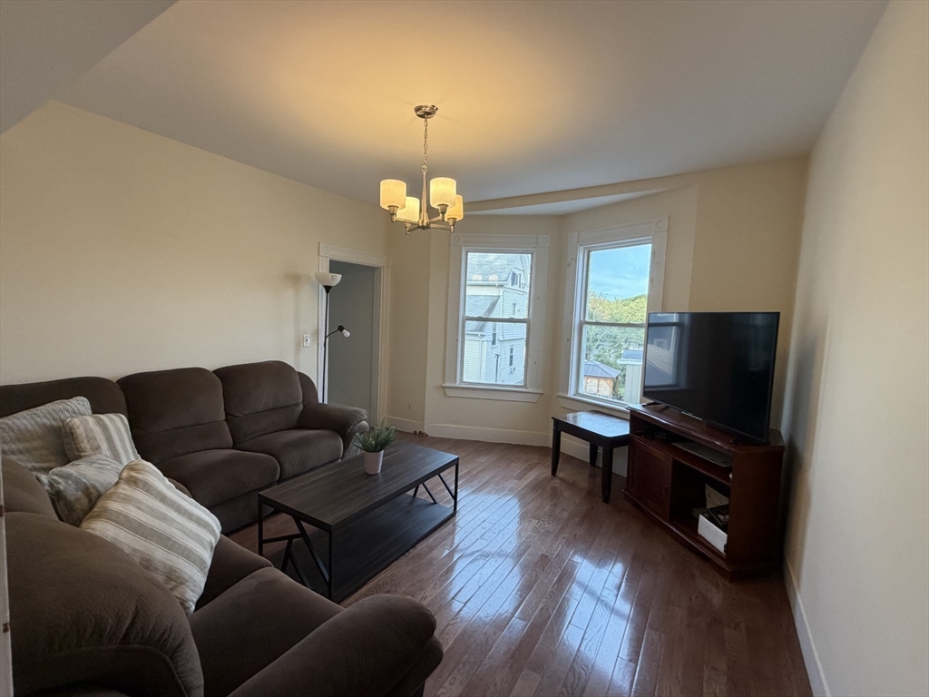 11 Francis # 2, Malden Unit: 2