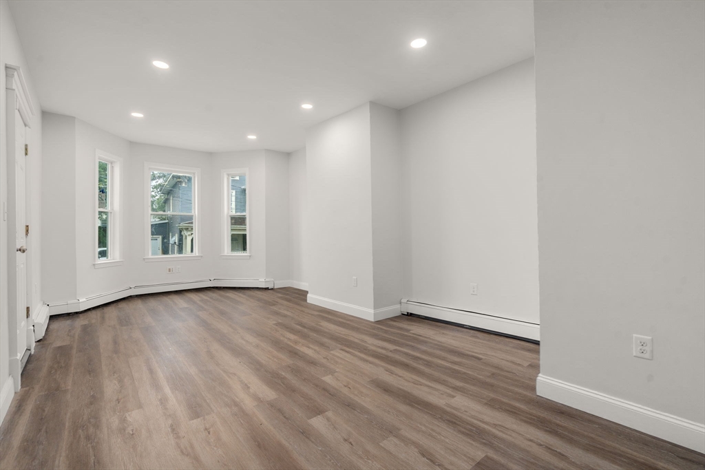 20-22 Rockville Park