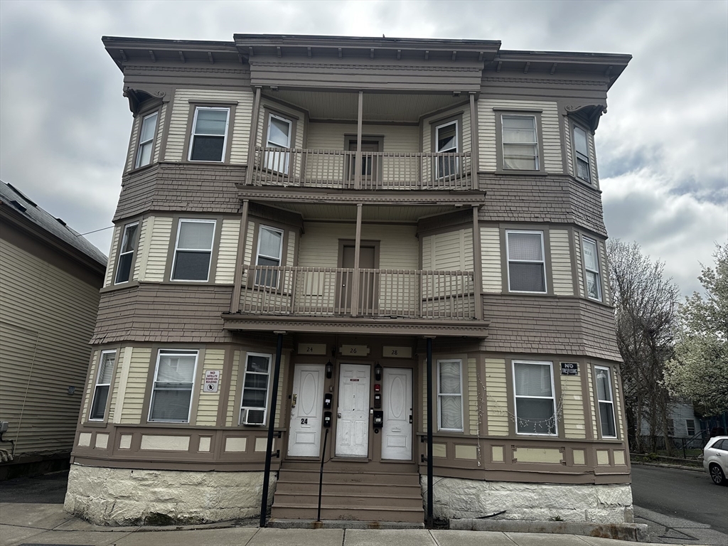 15 Dublin # 3L Unit: 26-3L