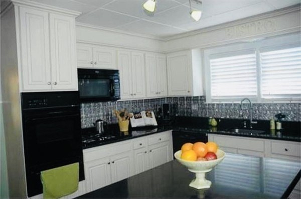 20 Joseph Street # 2