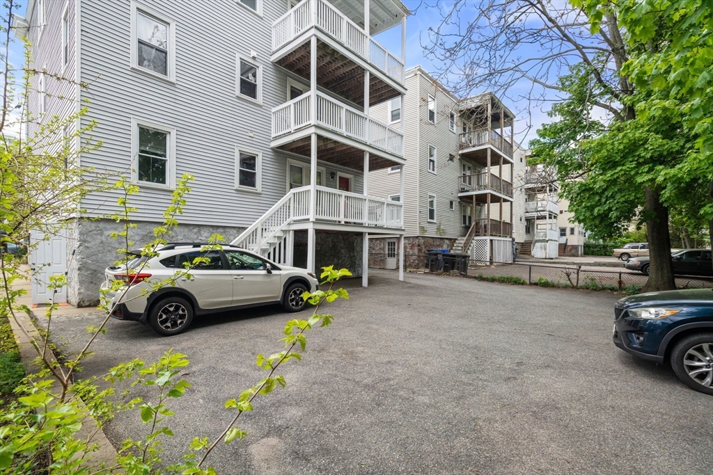 19 Claymoss Rd