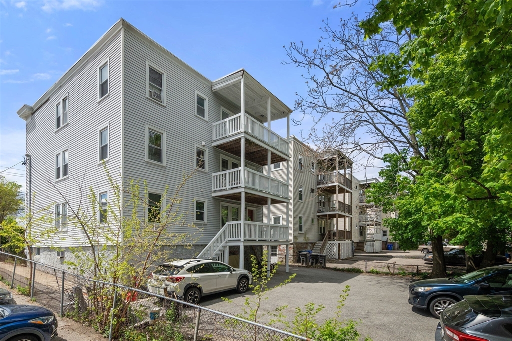 19 Claymoss Rd