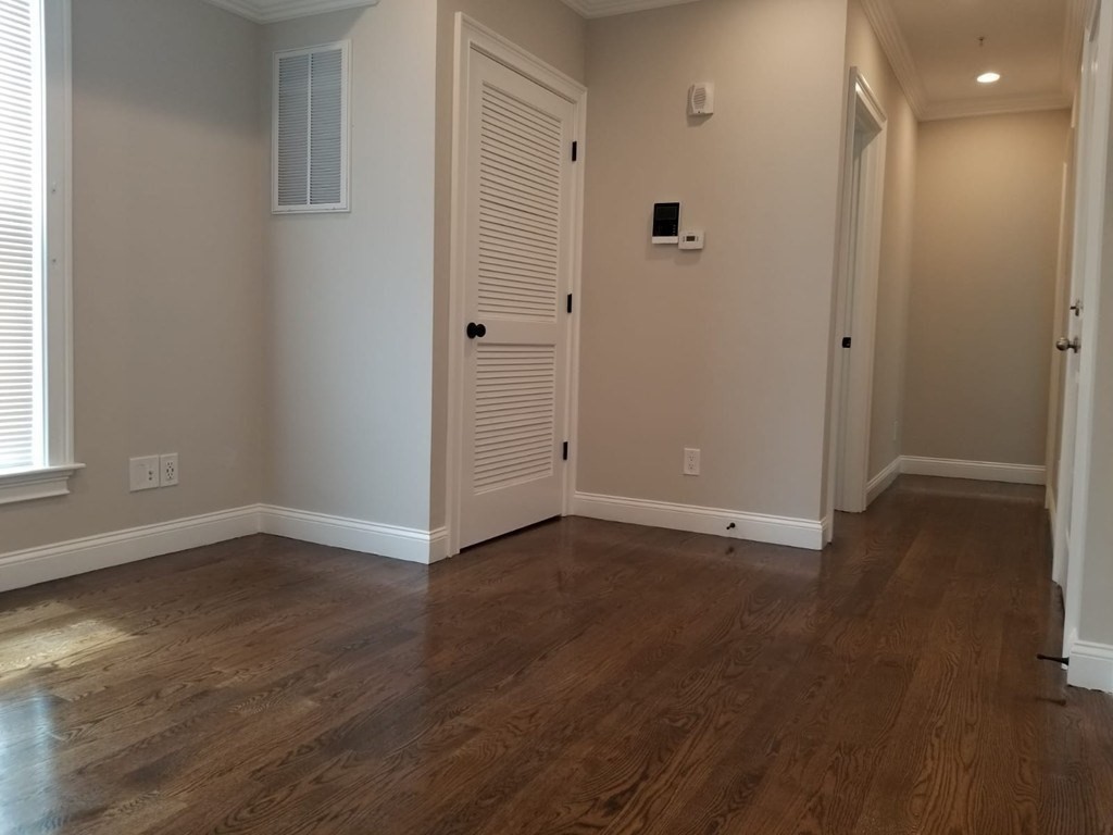 39 W Walnut Park # 3