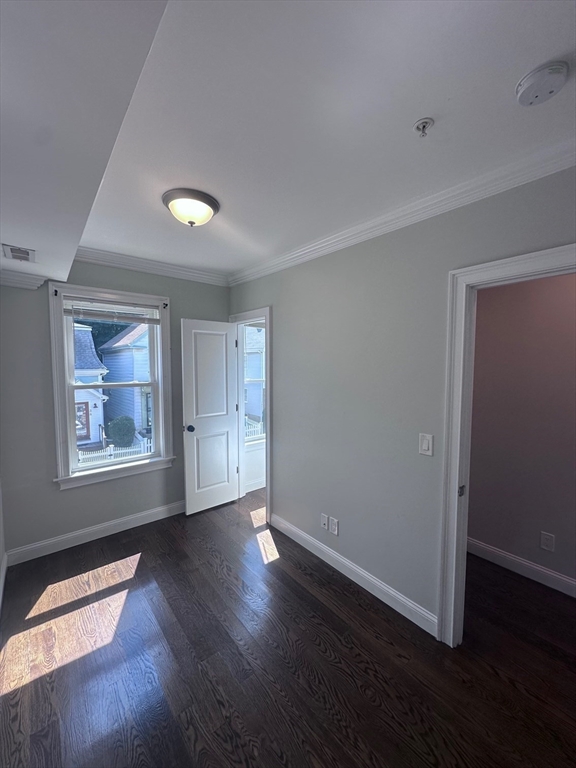 39 W Walnut Park # 3