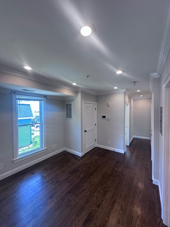 39 W Walnut Park # 3
