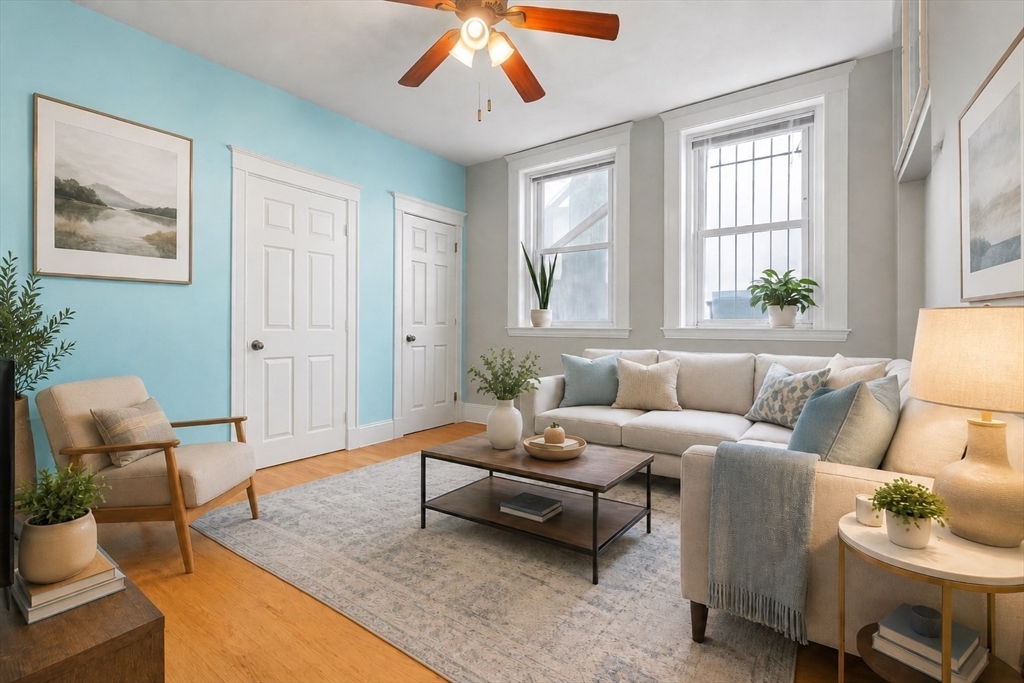 238 S Huntington Ave # 1