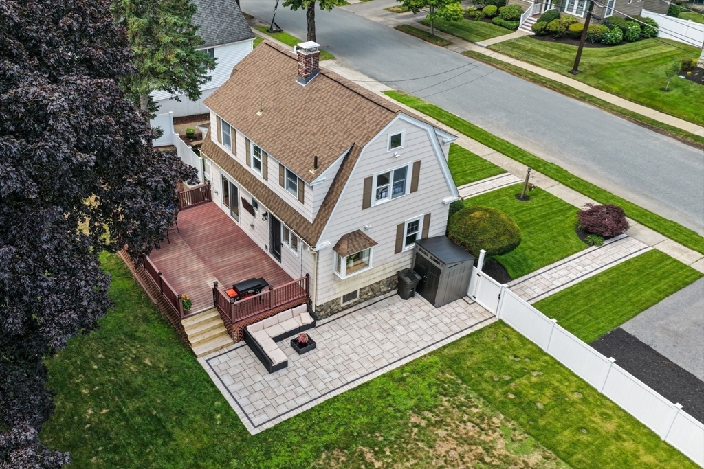 12 Sunset Rd
