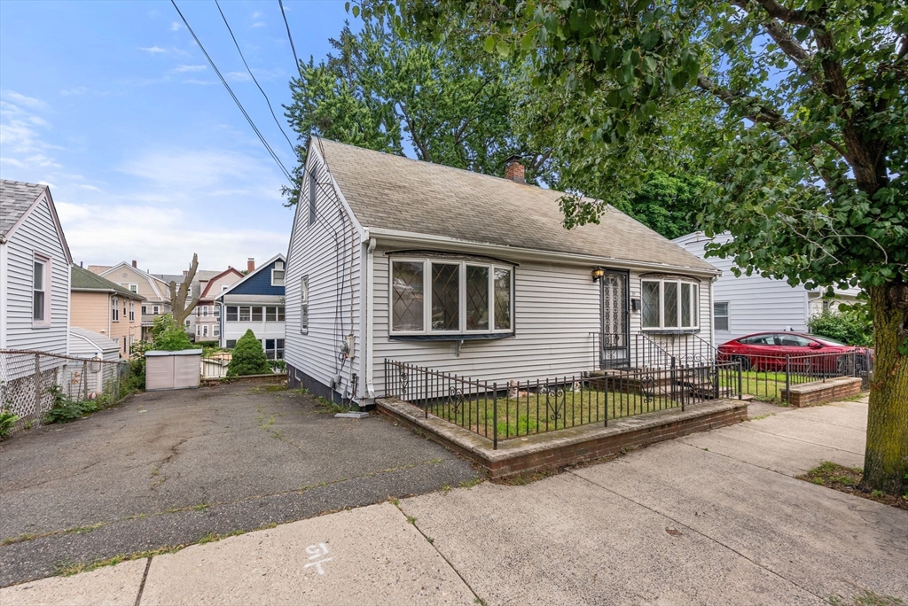 39 Elsie St