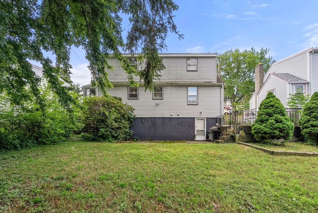 39 Elsie St