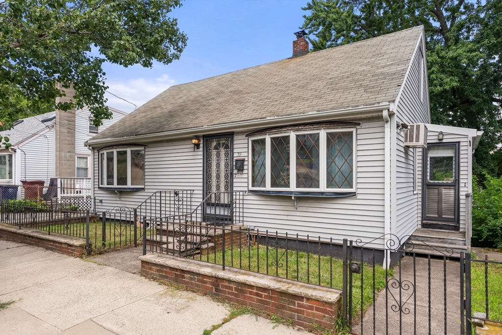 39 Elsie St