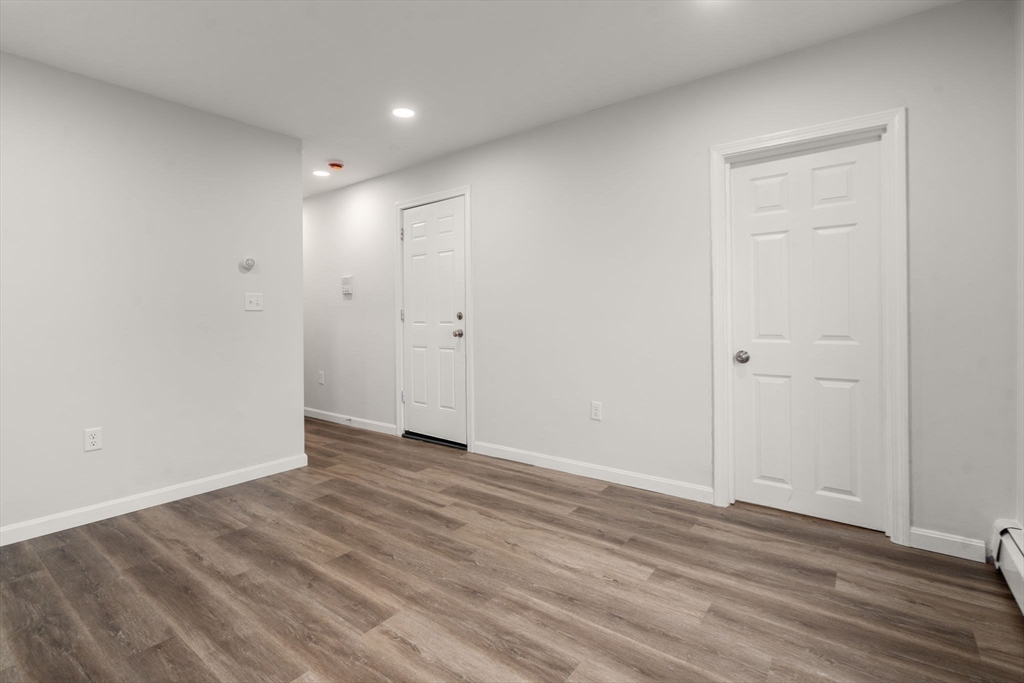 20-22 Rockville Park