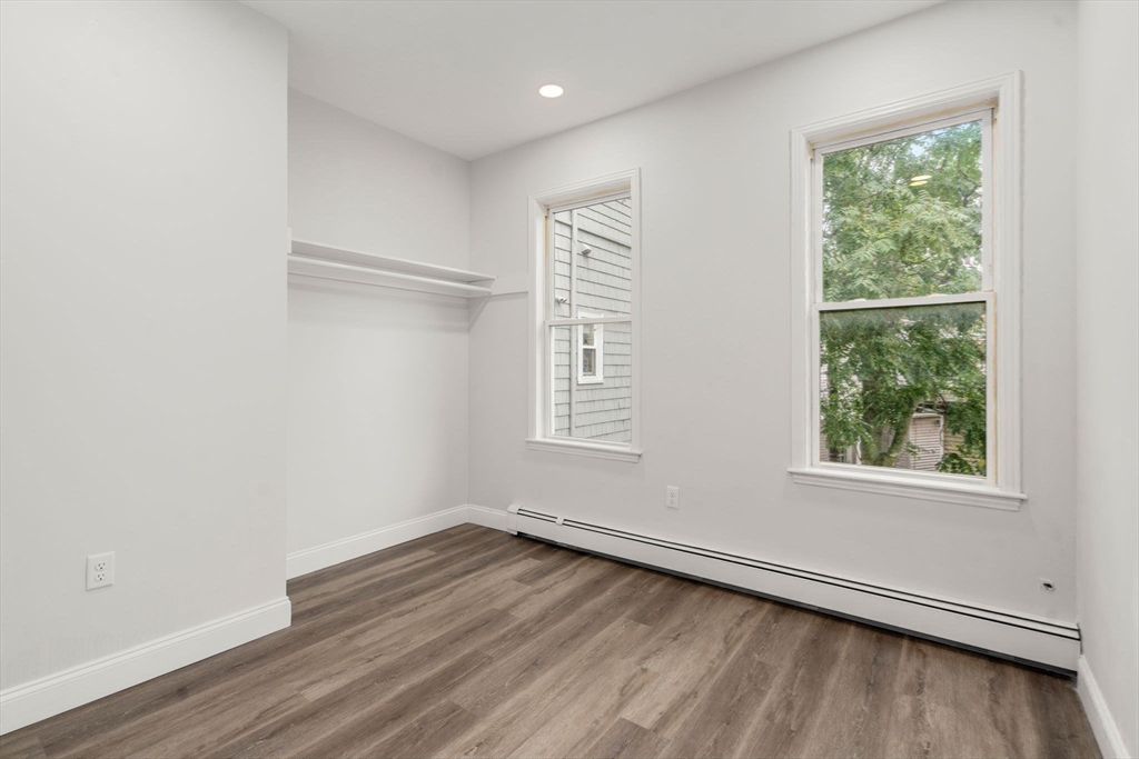 20-22 Rockville Park