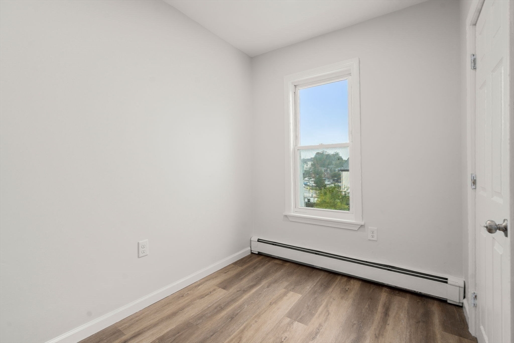 20-22 Rockville Park