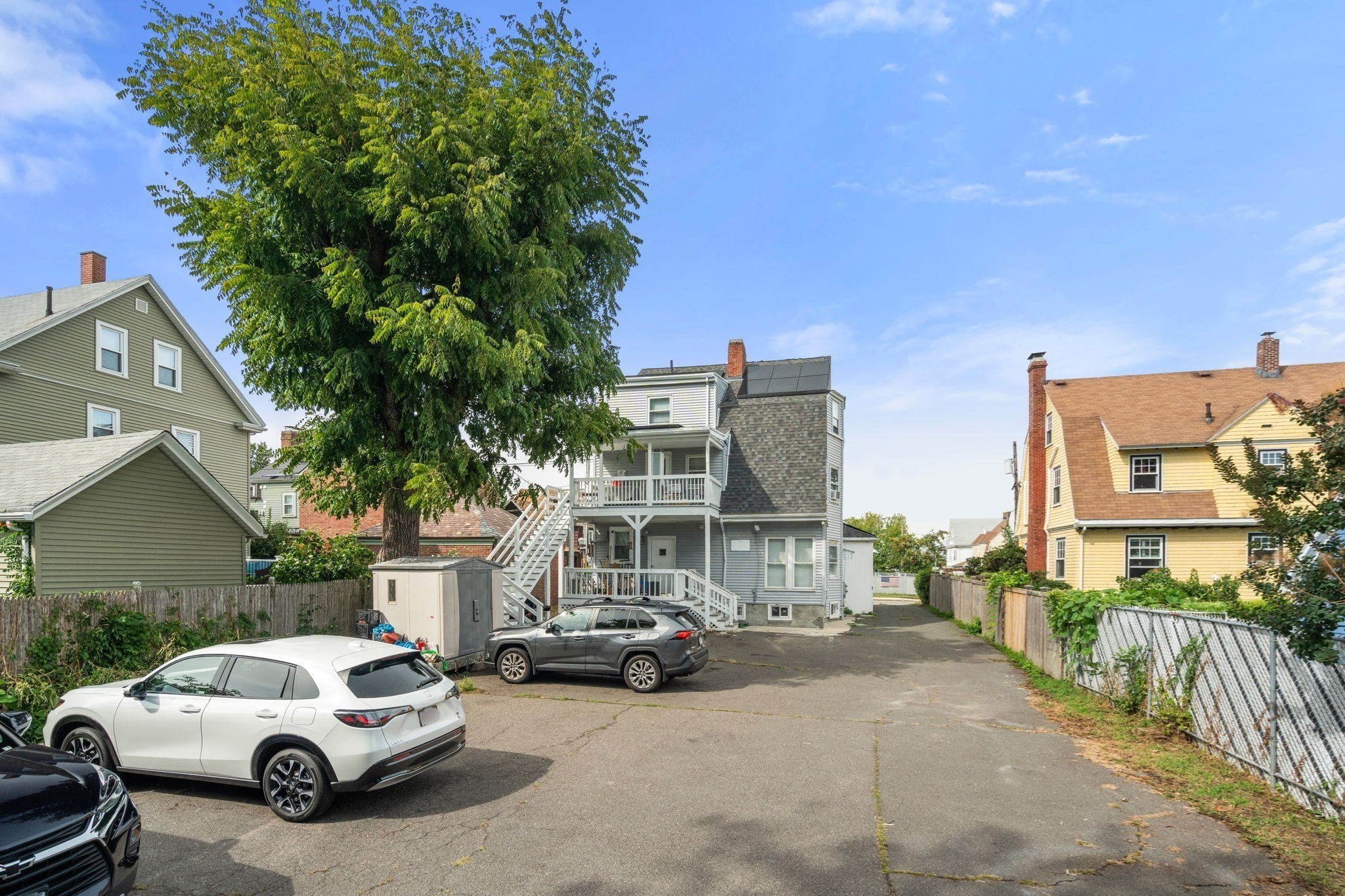 190 Pleasant St