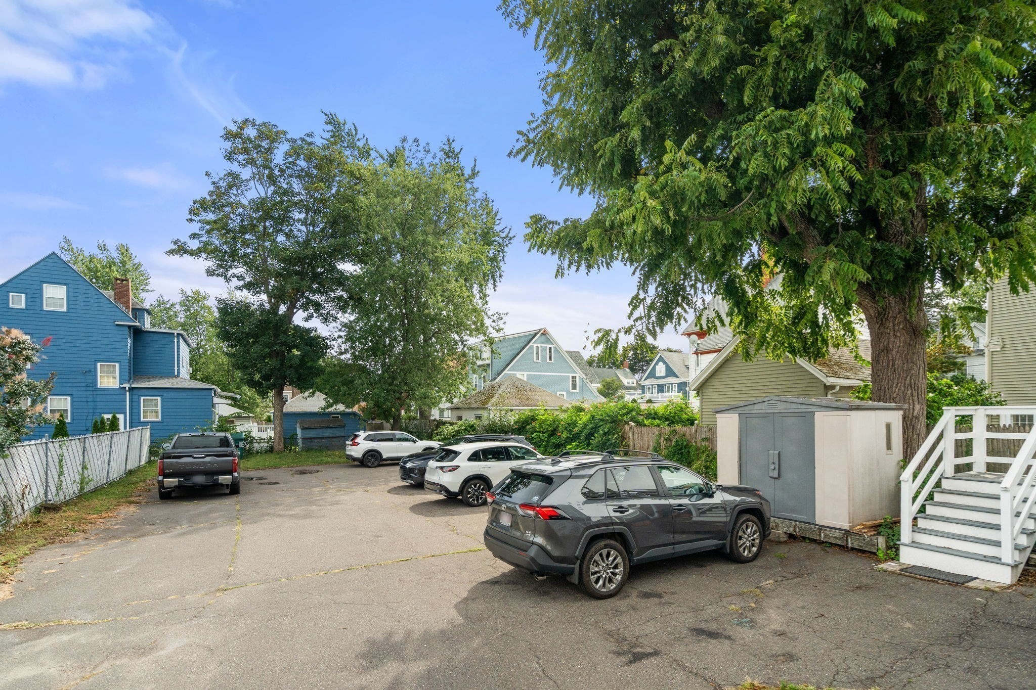190 Pleasant St