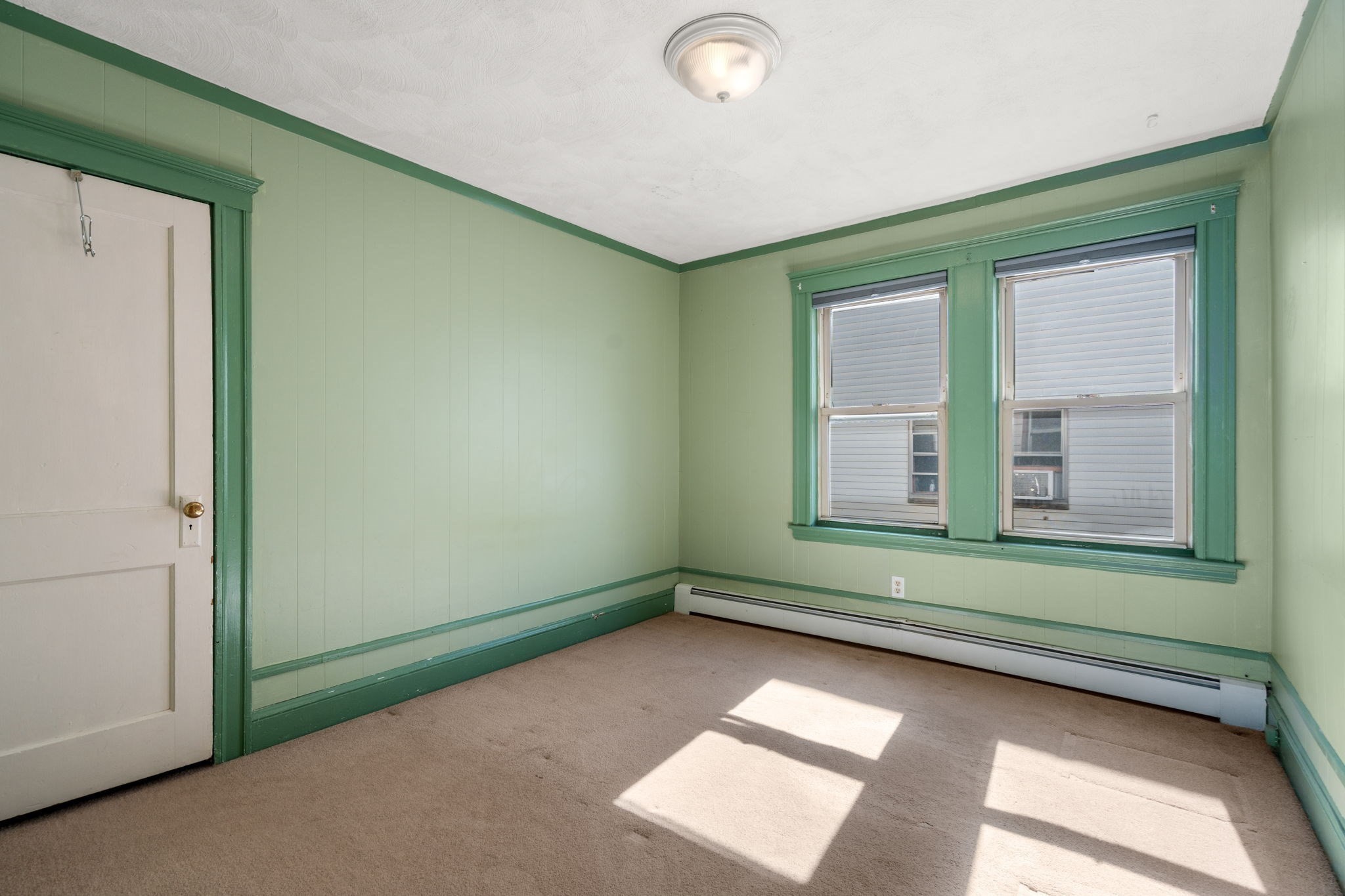 33 Luke Rd