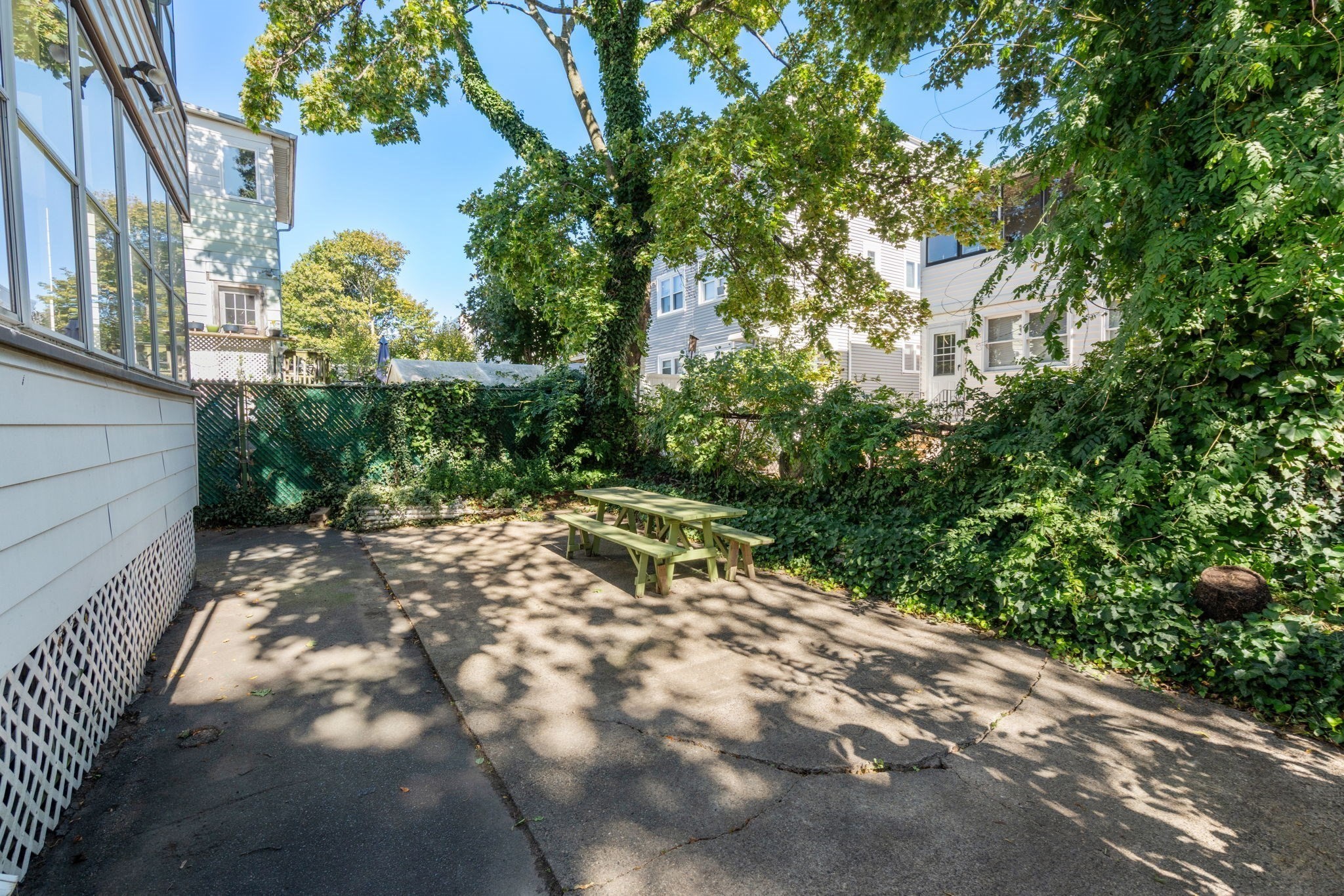 33 Luke Rd