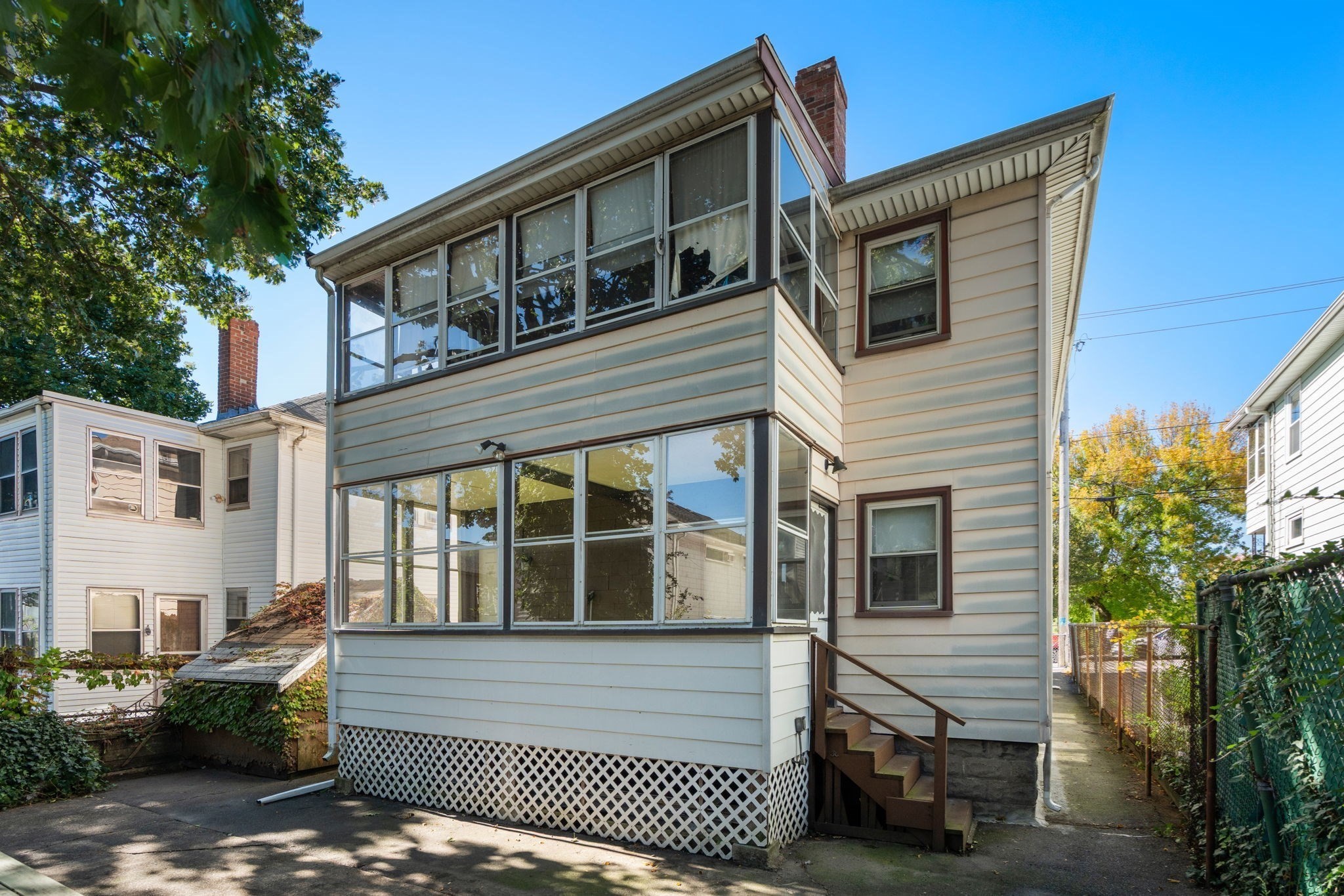 33 Luke Rd