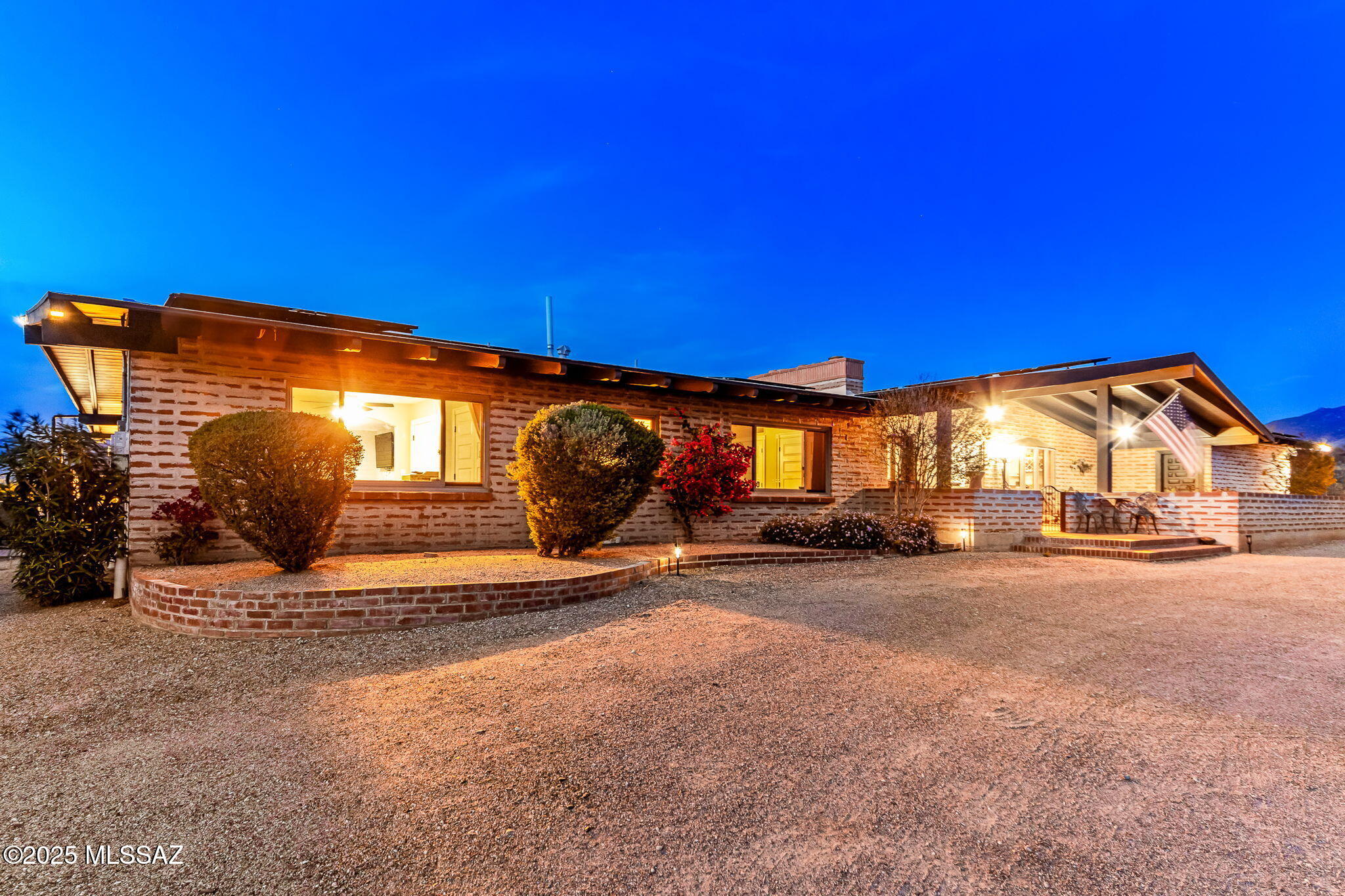 10915 E Pinal Vista