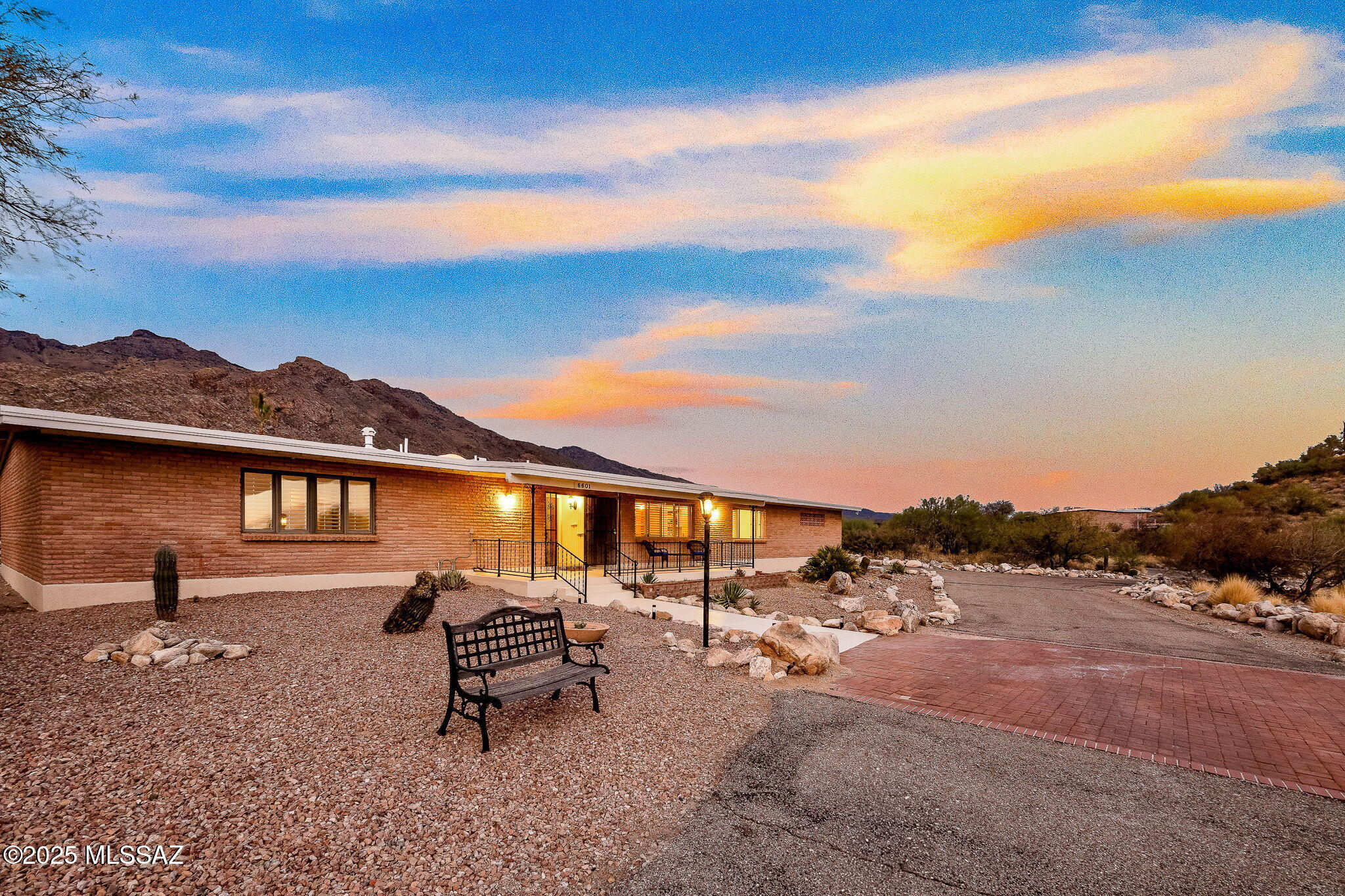 6601 N Donna Beatrix Circle