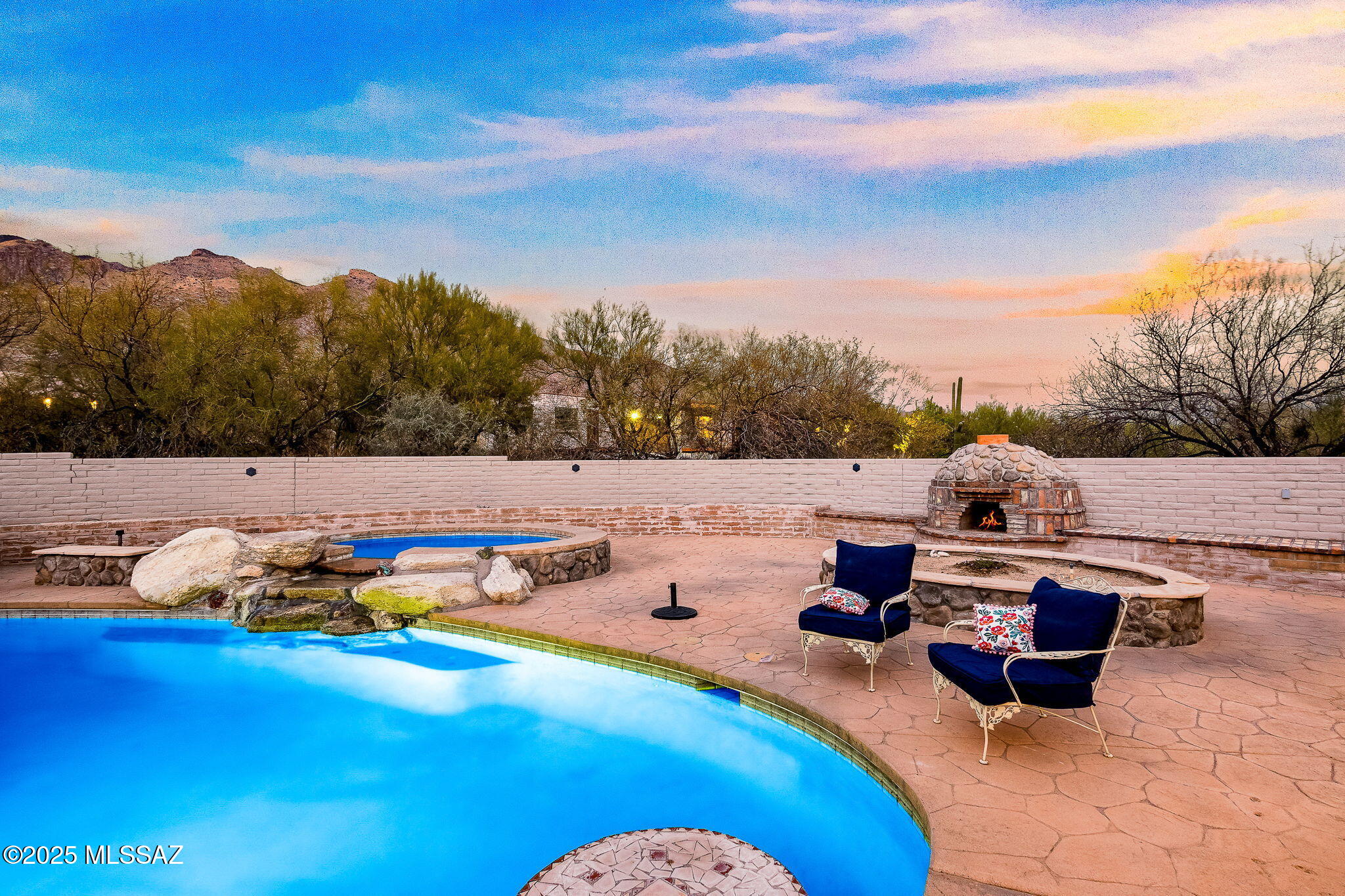 6601 N Donna Beatrix Circle