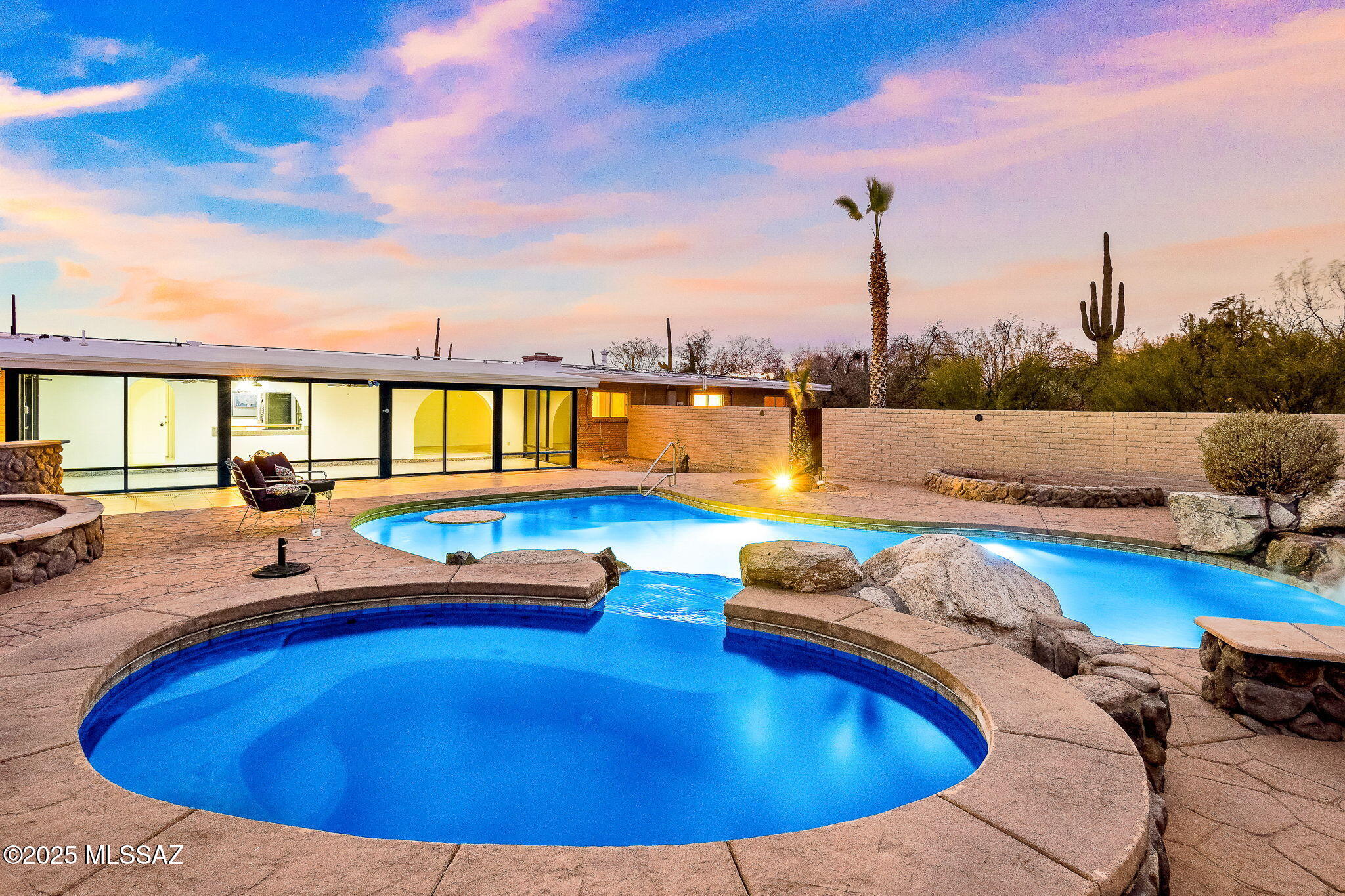 6601 N Donna Beatrix Circle
