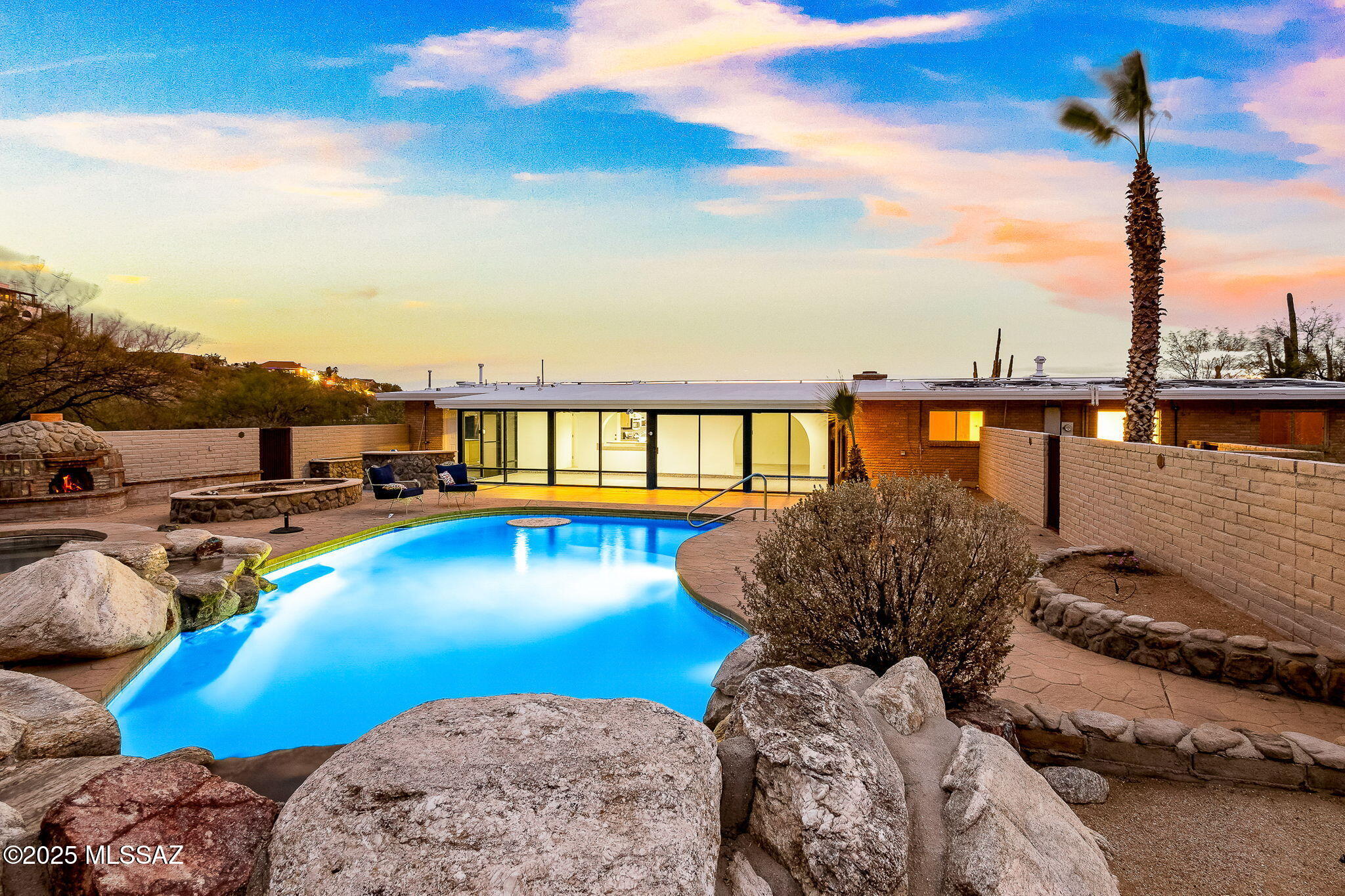 6601 N Donna Beatrix Circle
