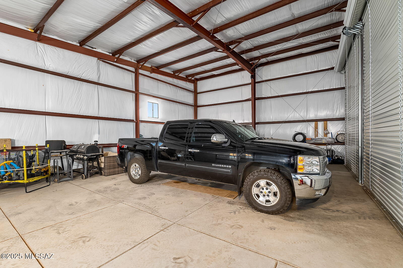 3351 W Horse Ride Loop