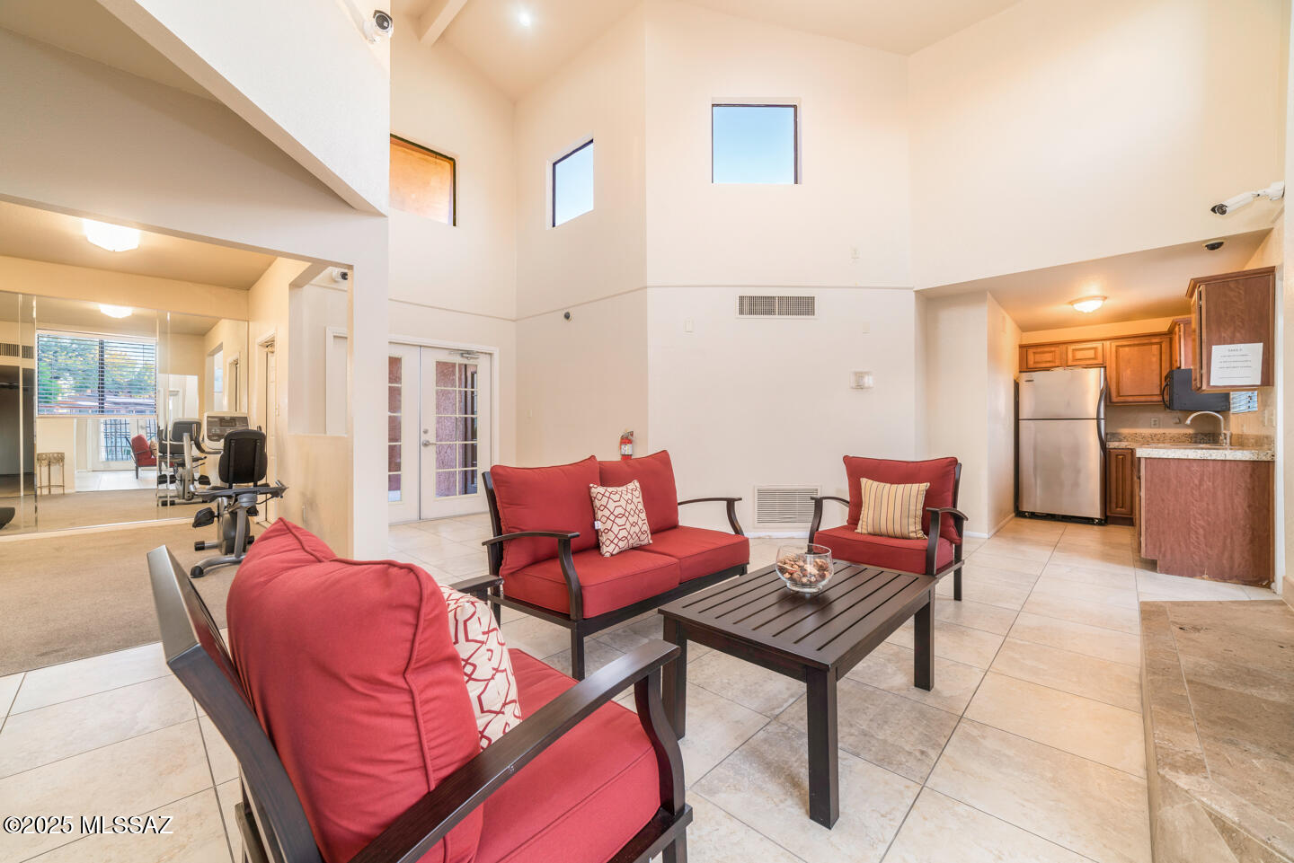 1745 E Glenn Street Unit: 121