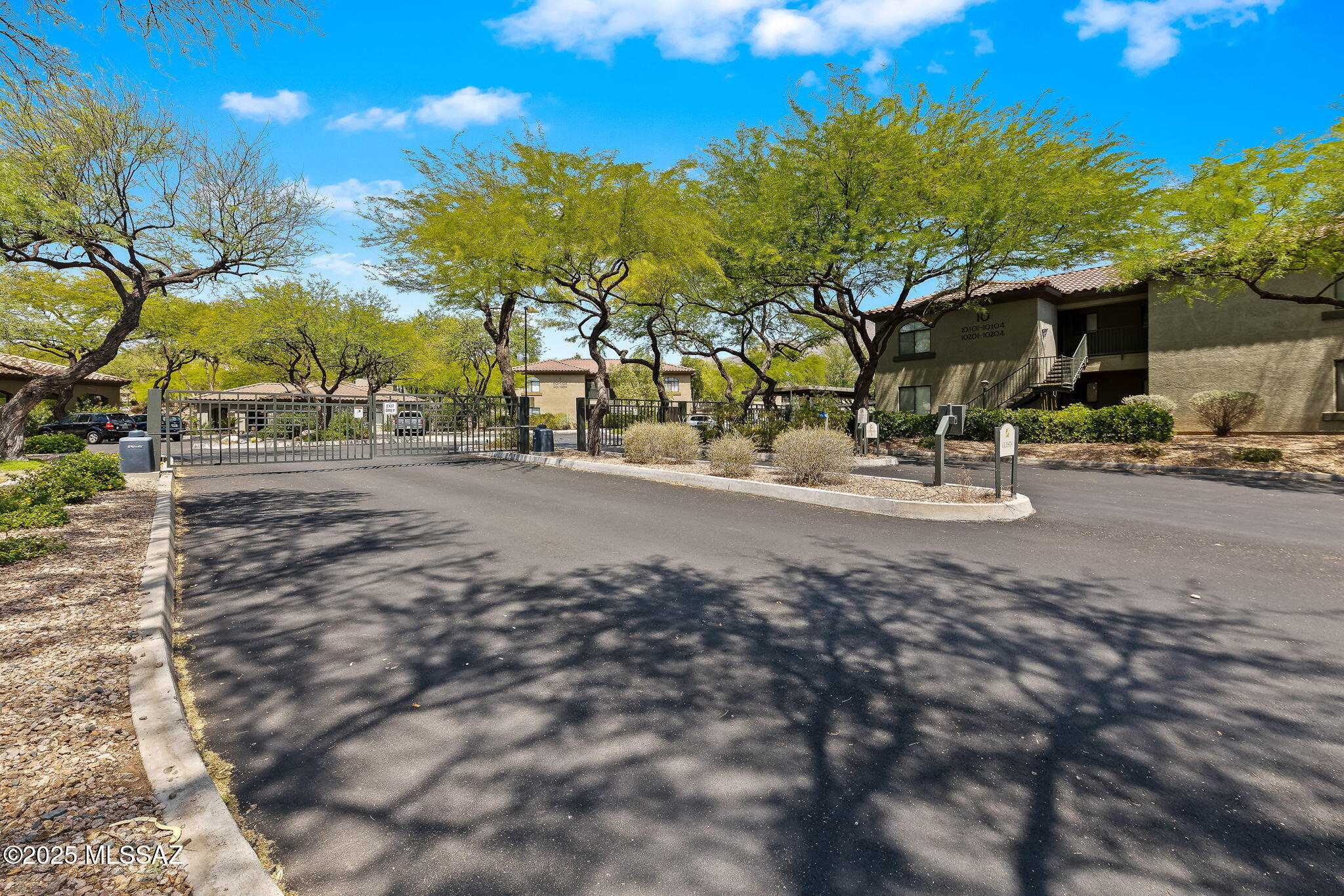 5751 N Kolb Road Unit: 13103