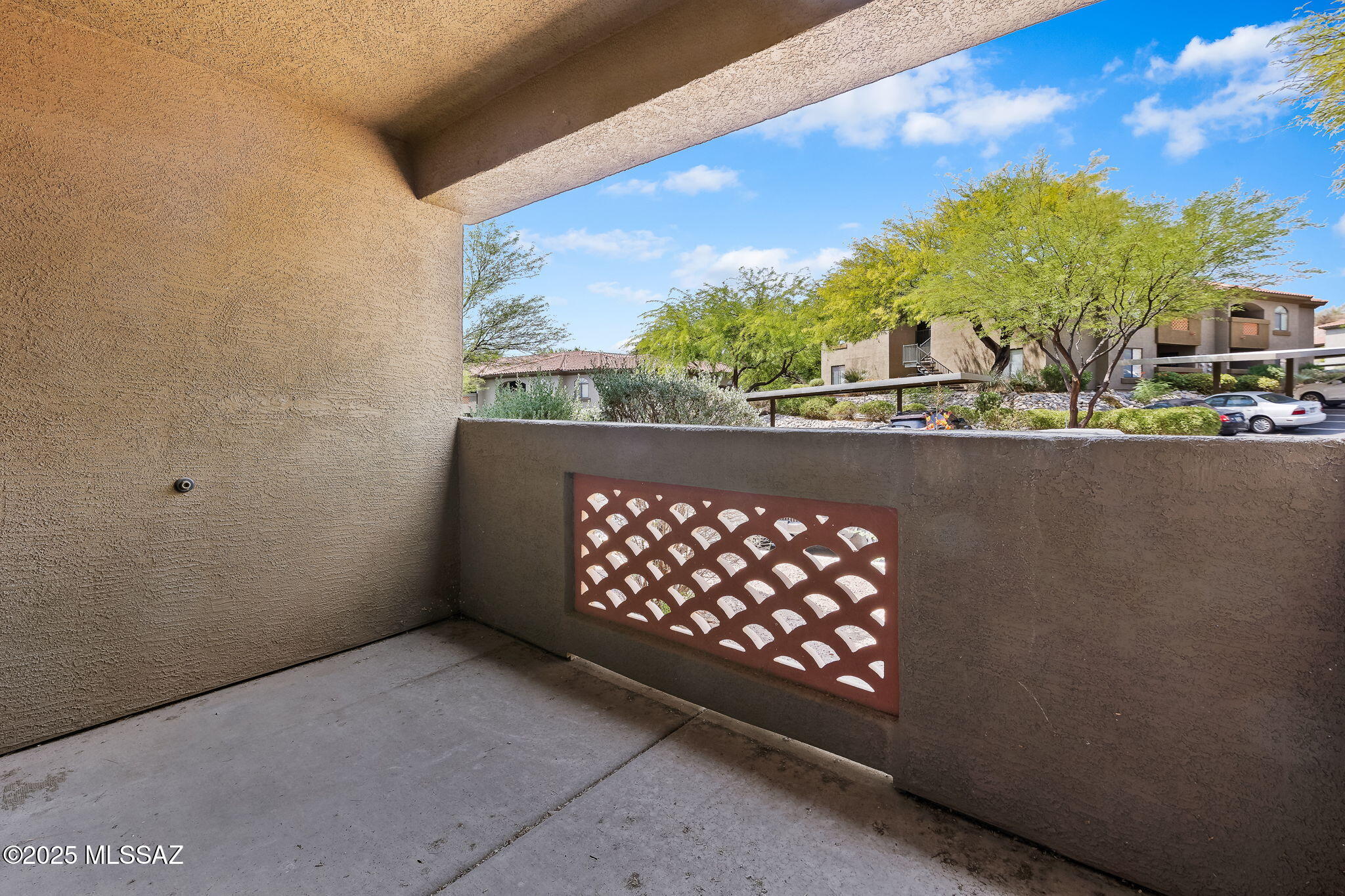 5751 N Kolb Road Unit: 13103