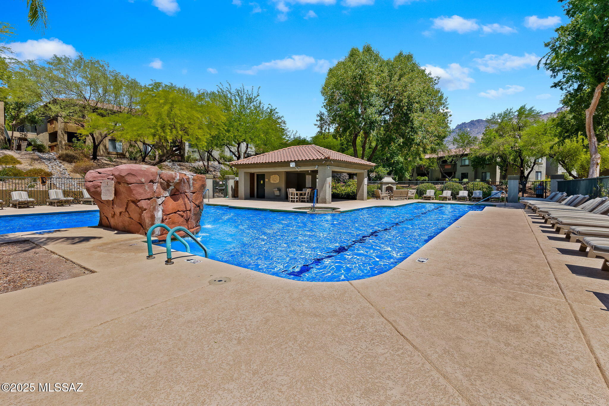 5751 N Kolb Road Unit: 13103