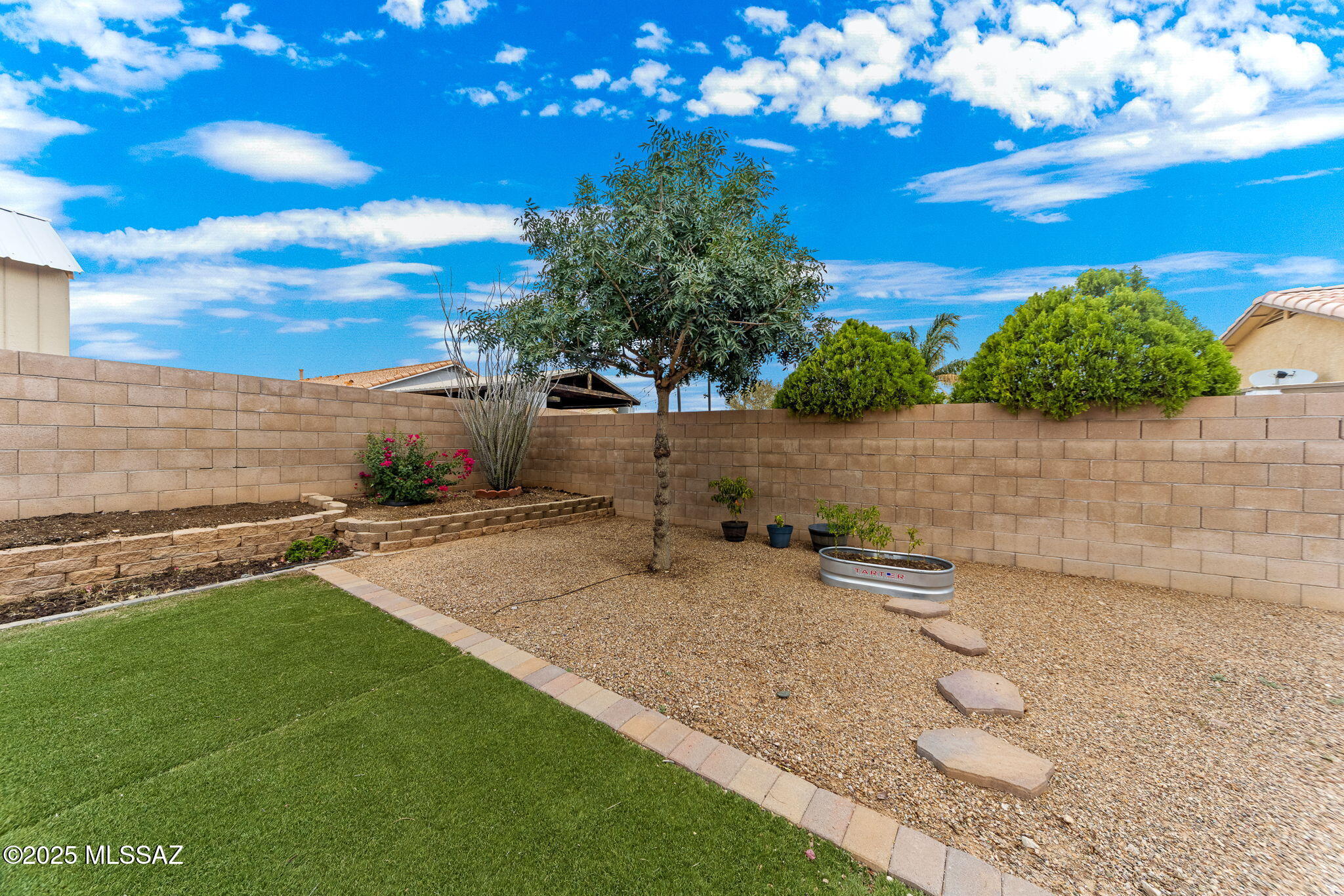 9428 E Marquis Diamond Lane