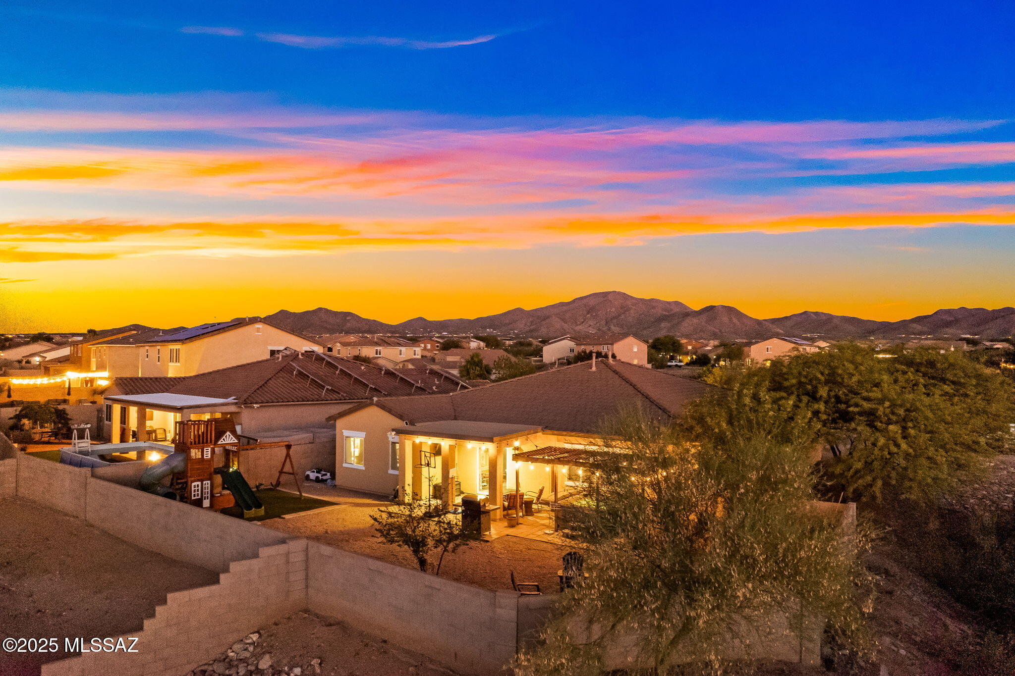 643 W Charles L McKay Street