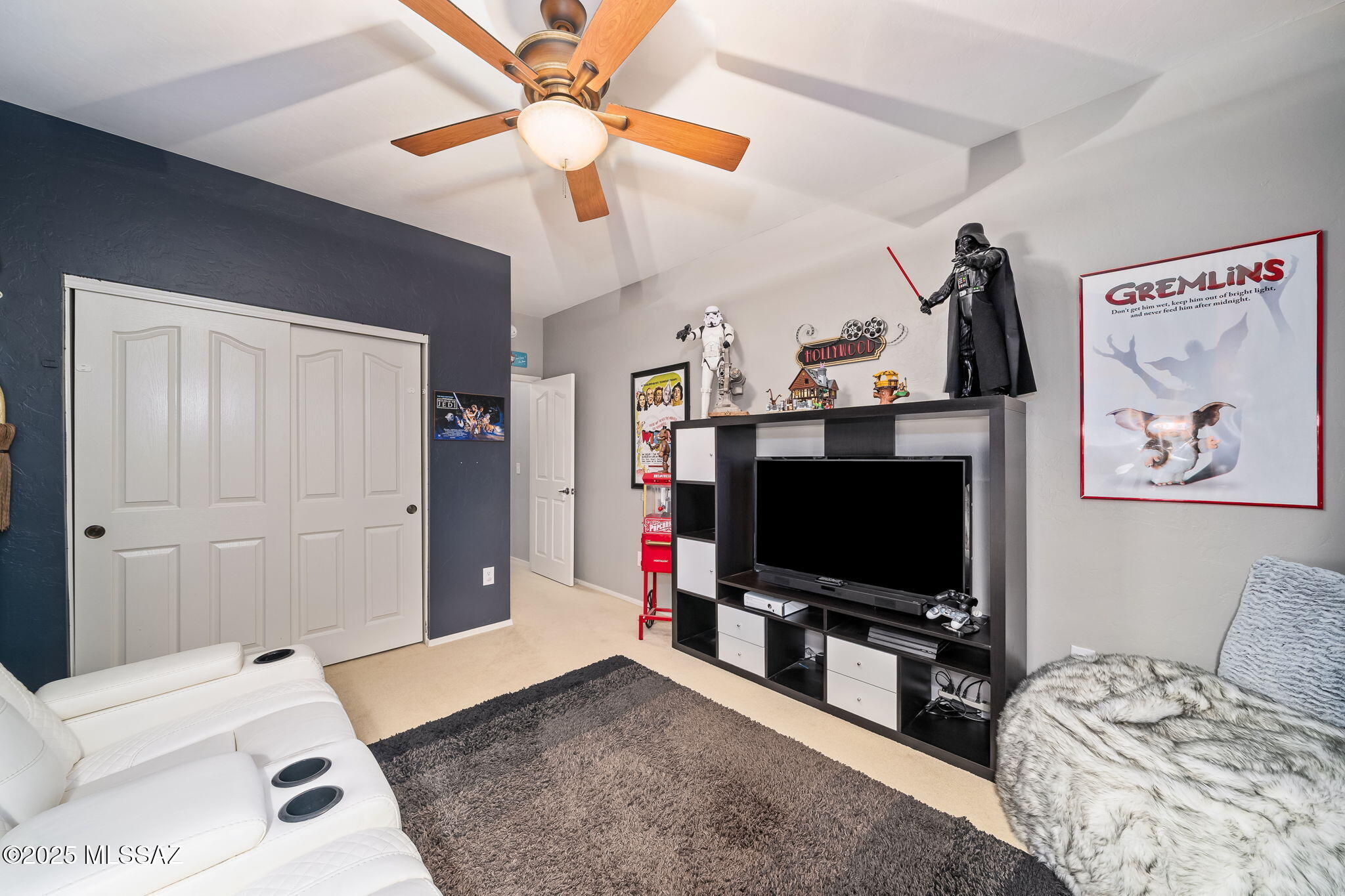 643 W Charles L McKay Street