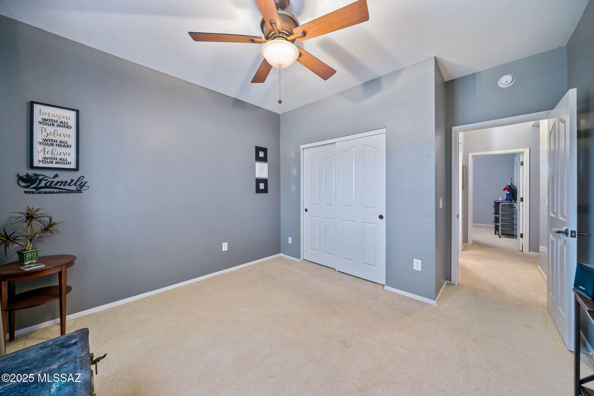 643 W Charles L McKay Street