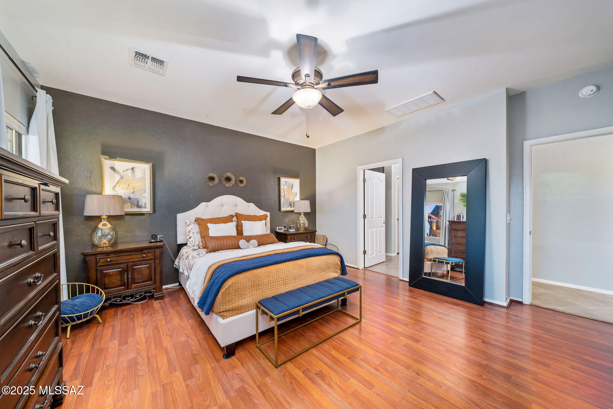 643 W Charles L McKay Street