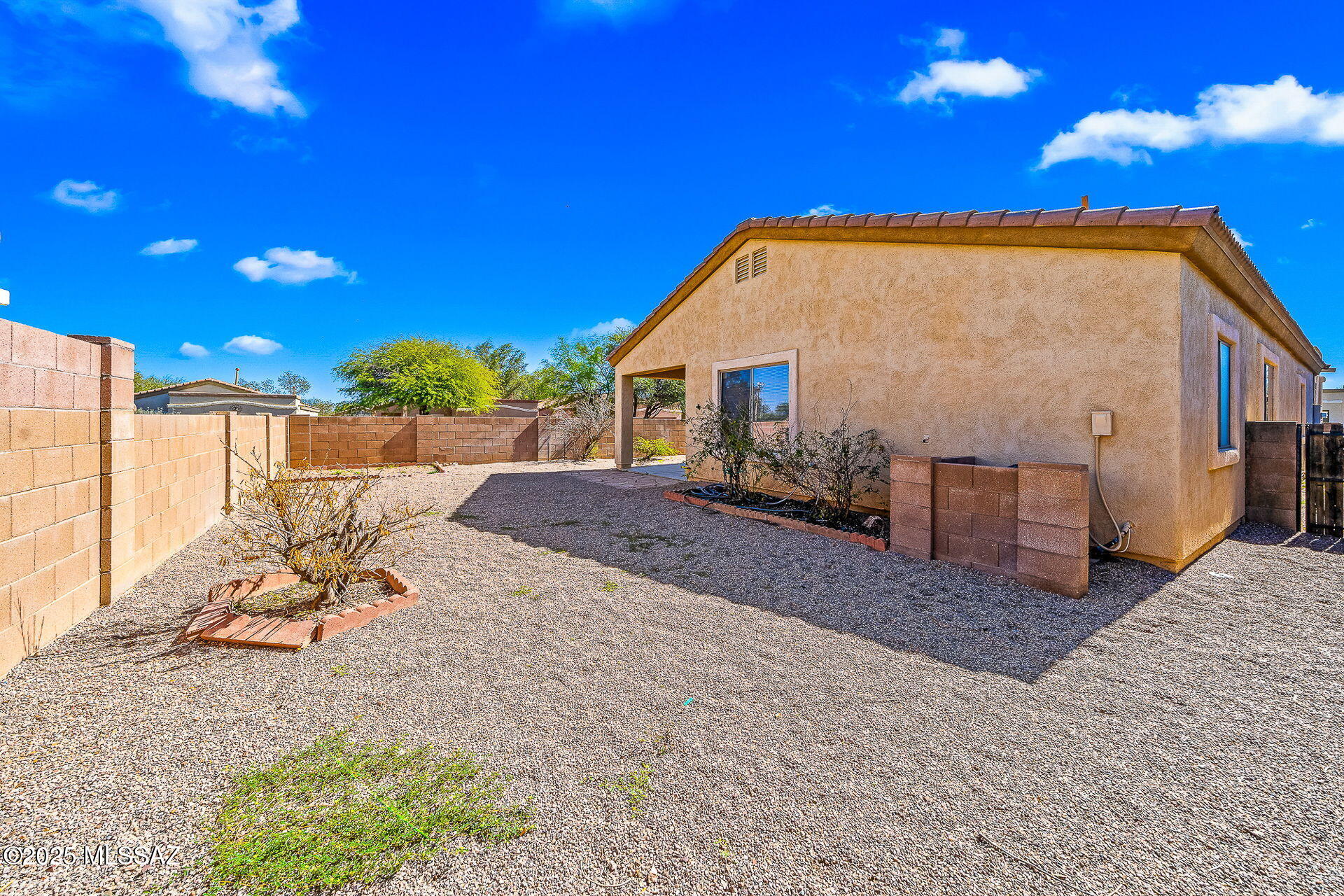 159 E Corte Rancho Colina